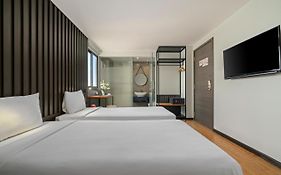 Agnes Hotel Managed By Dhg