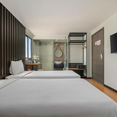 Agnes Hotel Managed By Dhg Nha Trang Exterior photo