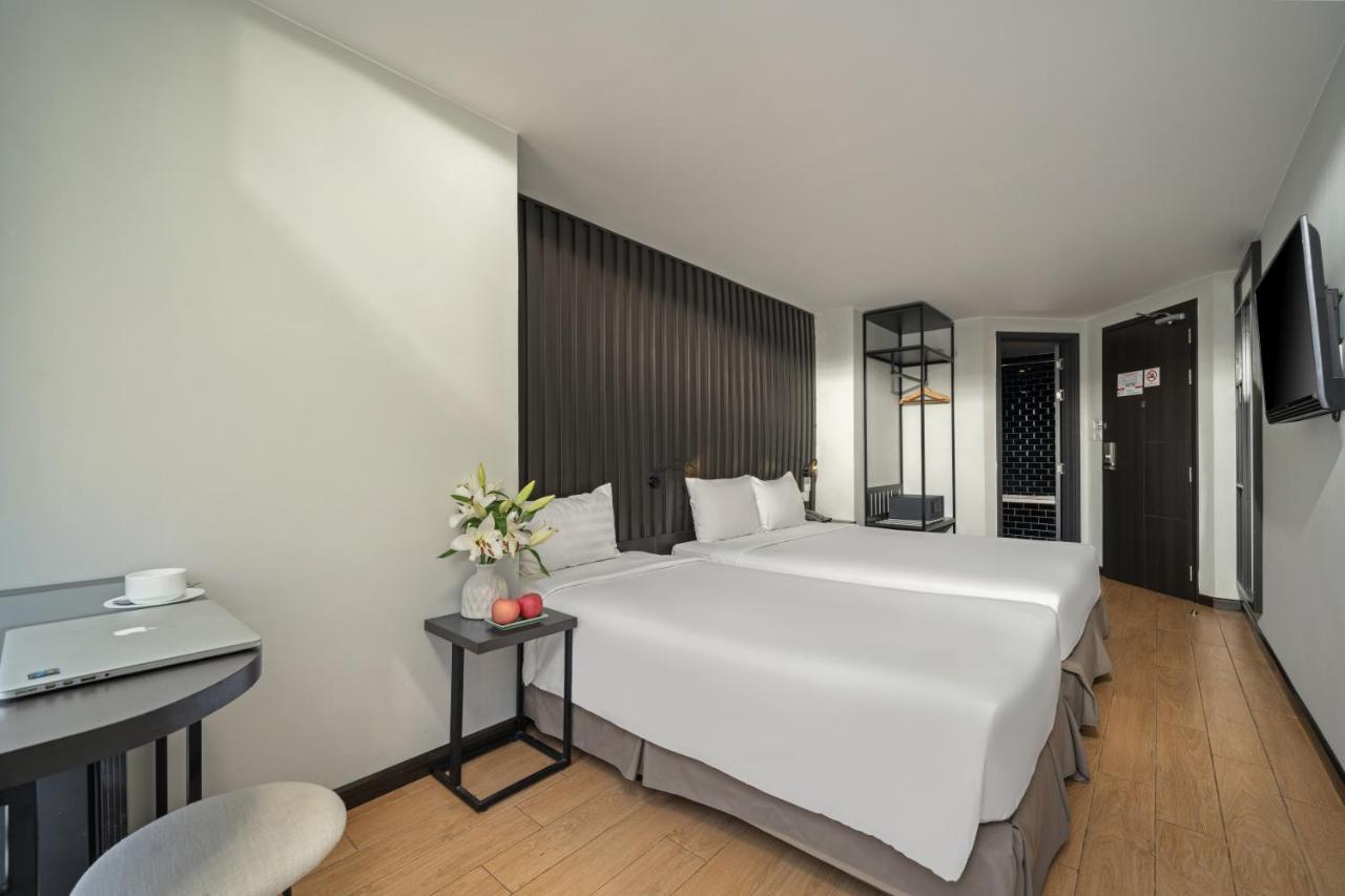 Agnes Hotel Managed By Dhg Nha Trang Exterior photo