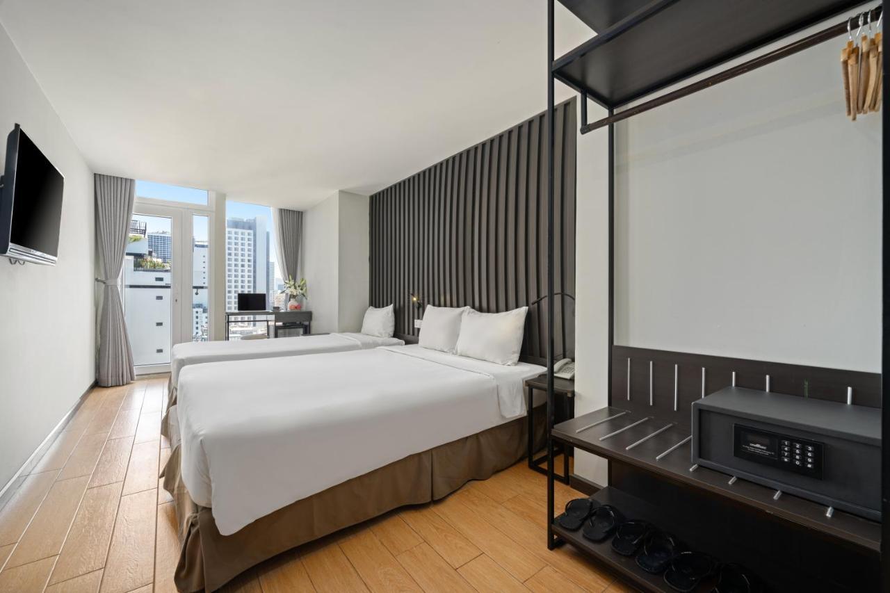 Agnes Hotel Managed By Dhg Nha Trang Exterior photo